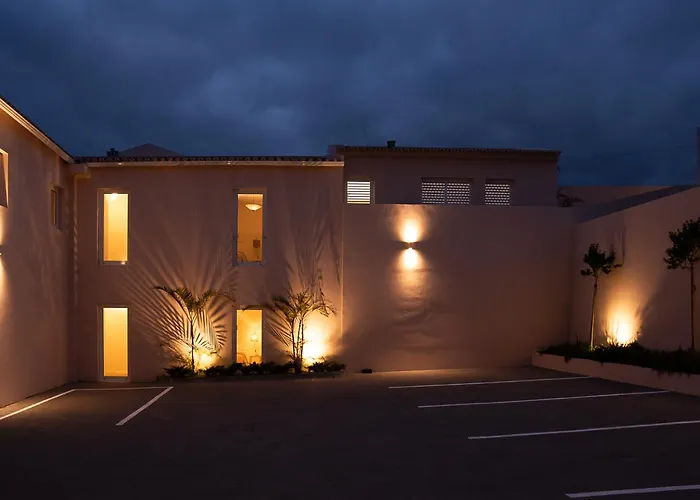 Marta - Canario Da Terra * Vila Franca do Campo