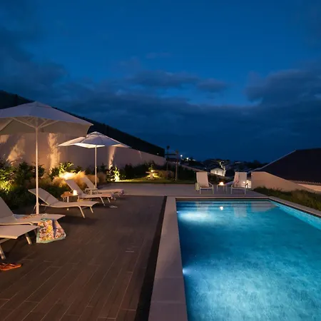 Marta - Canário Da Terra * Vila Franca do Campo